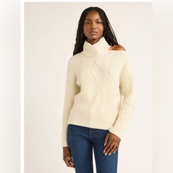 Cream Cable Knit Turtleneck Sweater - Picture 1 of 4